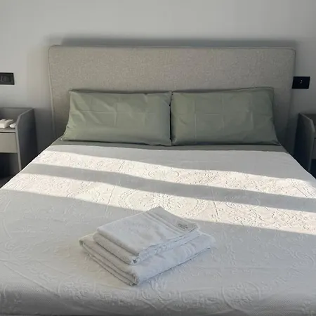 Apartment Casa Angelina Vista Mare E Monaco A Grimaldi (Liguria)